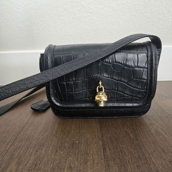 Alexander McQueen Croc Embossed leather Skull Crossbody Bag - Picture 4 of 16